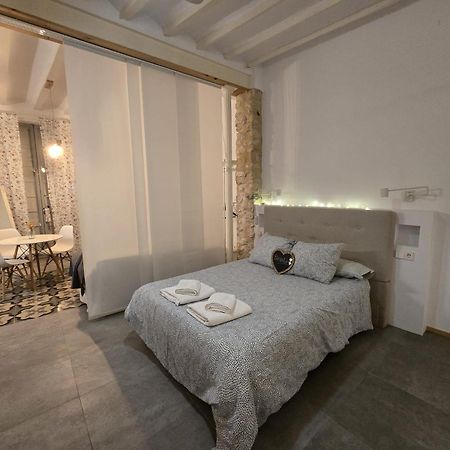 Suite Independiente De 45 M2 Con Banera En Pleno Casco Viejo Альтеа Экстерьер фото