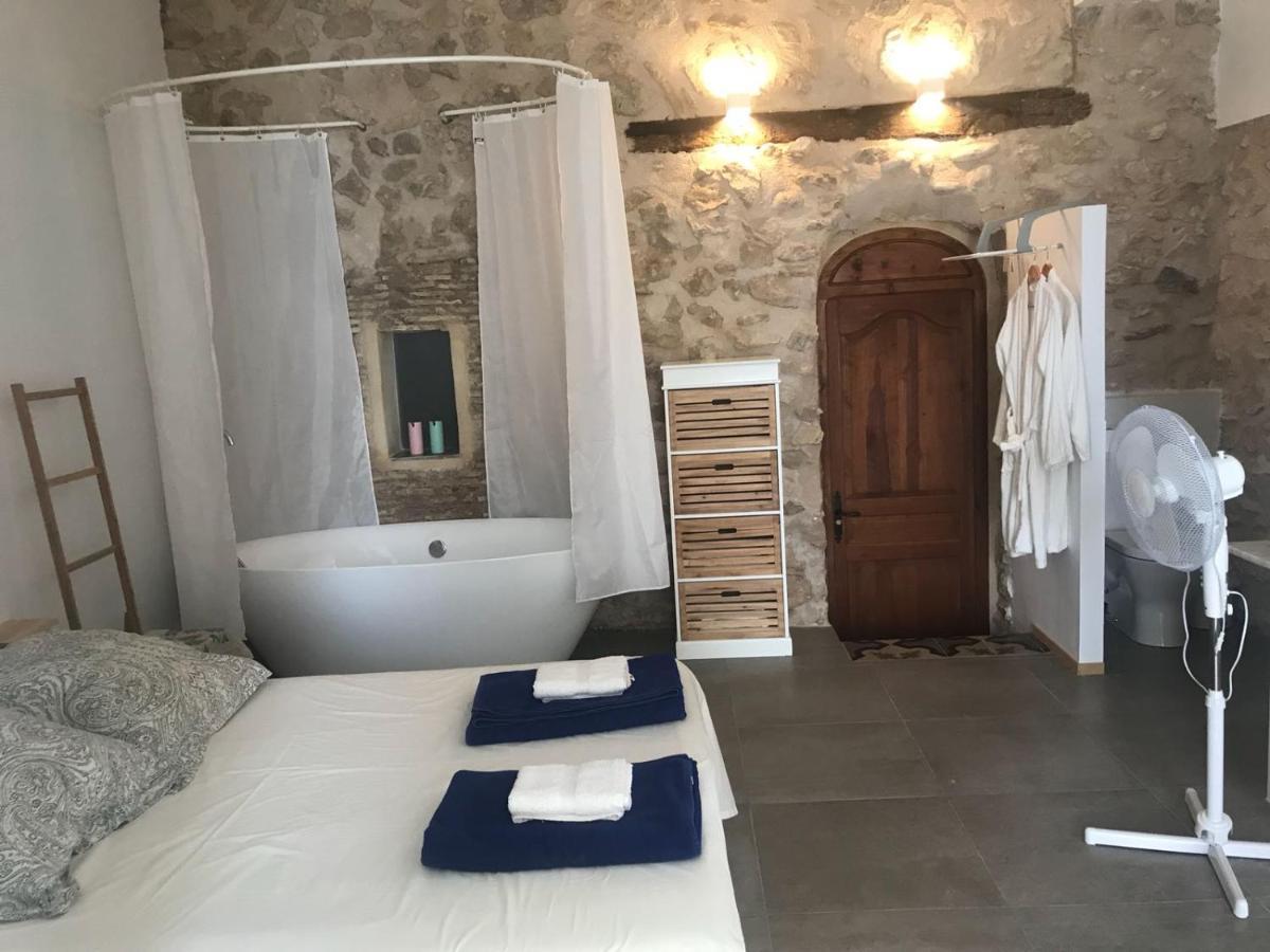 Suite Independiente De 45 M2 Con Banera En Pleno Casco Viejo Альтеа Экстерьер фото