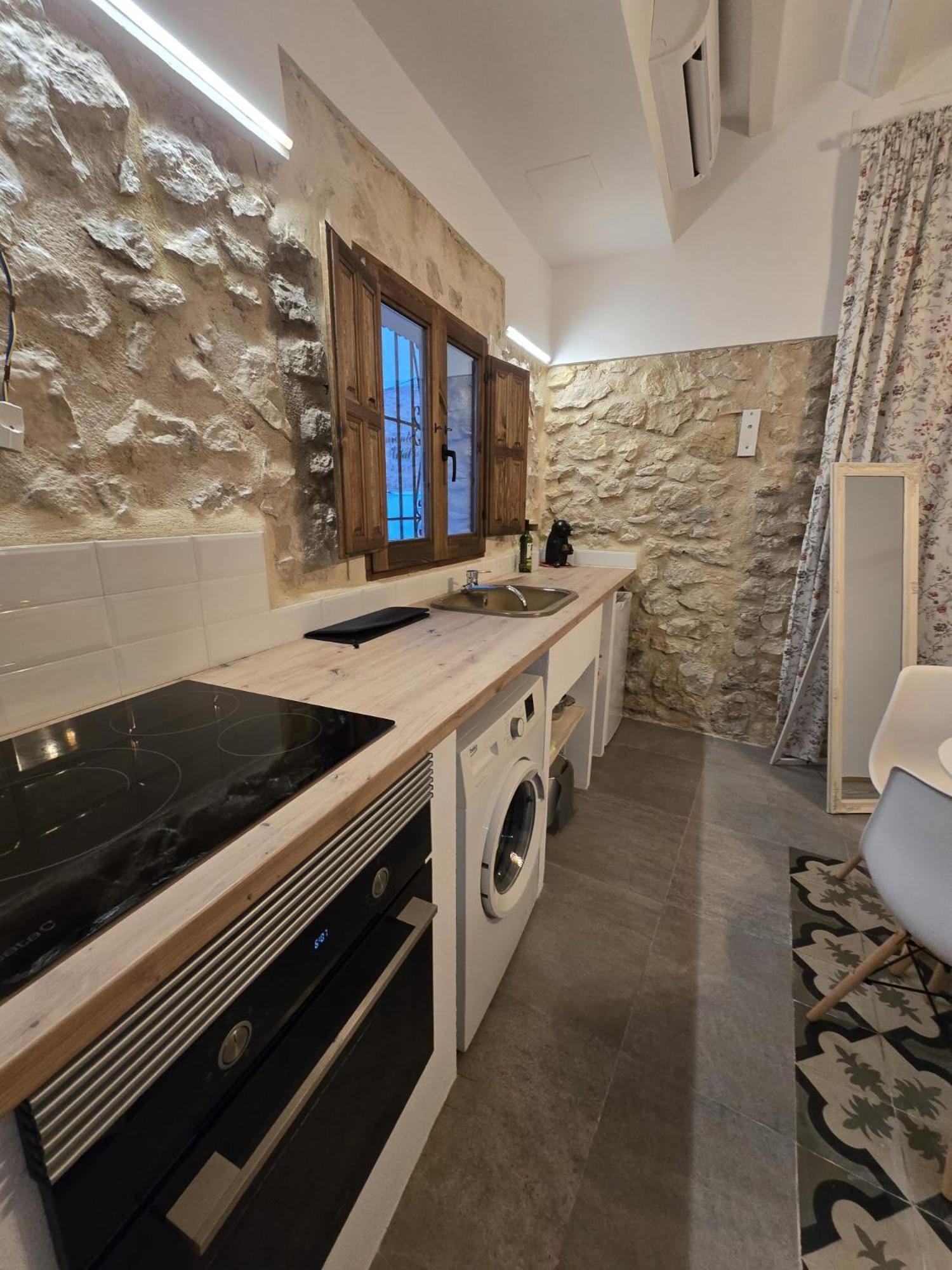 Suite Independiente De 45 M2 Con Banera En Pleno Casco Viejo Альтеа Экстерьер фото